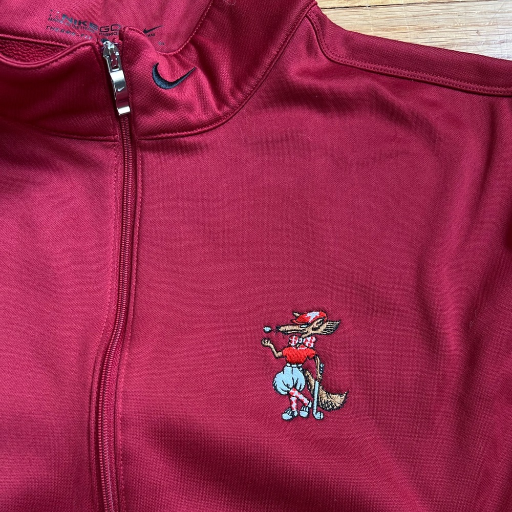 Crimson red nine gold 1/4 zip with looney tunes embroidery